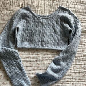 Cropped sweater shirt